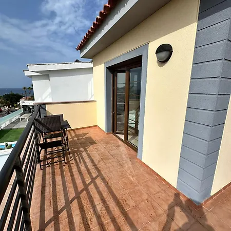 Unique Golf Apartment *